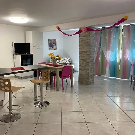 Aparthotel Diamante *